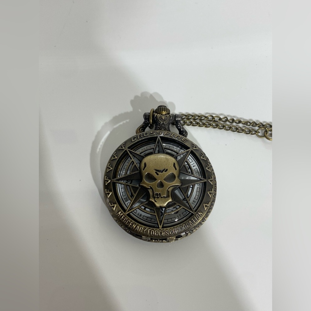 Skull Pirate pocket watch